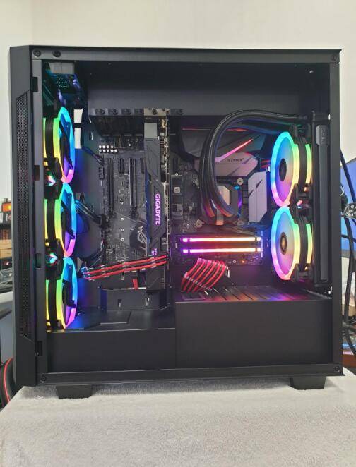 竖装显卡成潮流？竖装的秘密，今天就告诉你