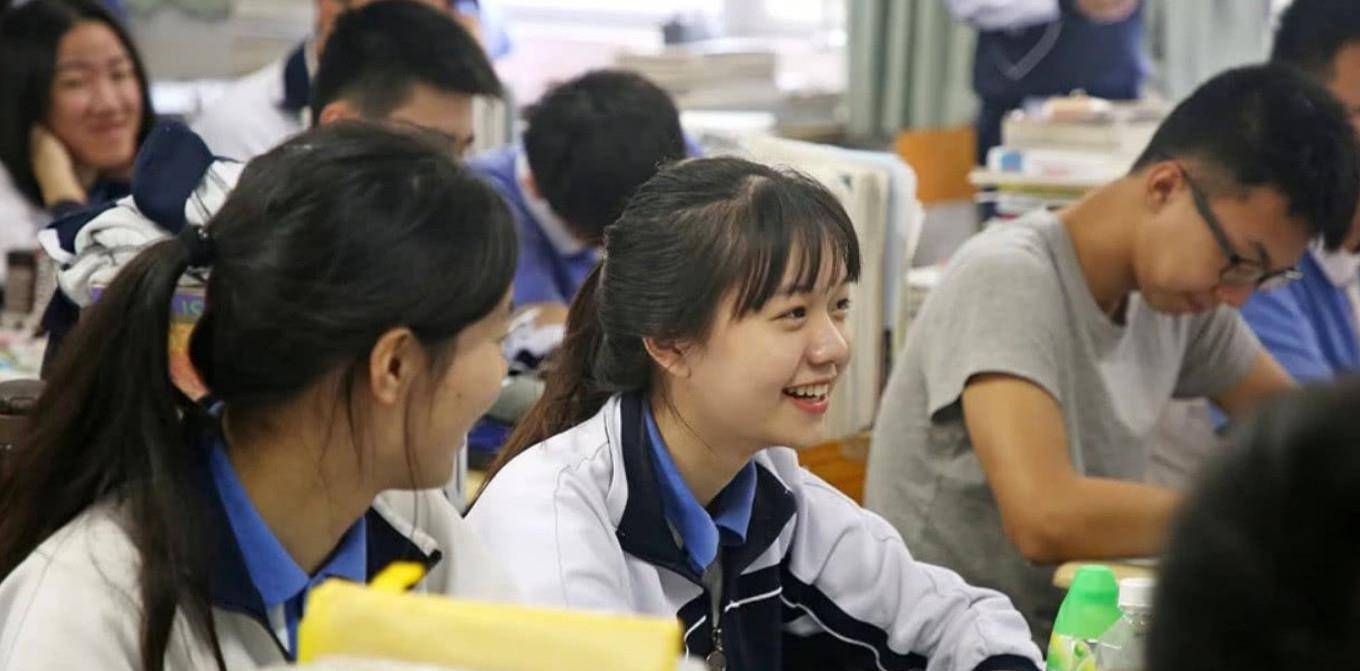 在大学当高中生 来自搜狐网