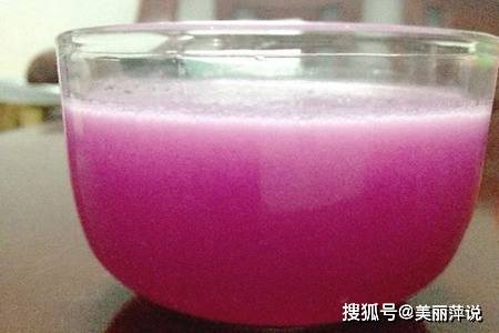 苹果搭配什么做减肥汁 2f71533e99c64008b59d707d6564262b.jpeg