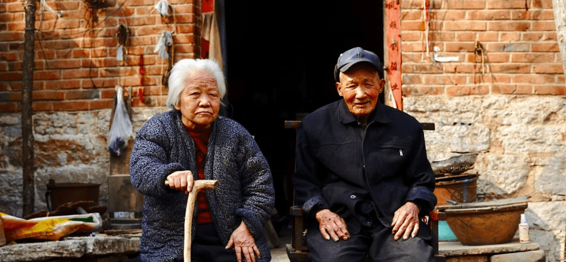 社保新规！2020年新农合将有5升3增的福利政策，这两类人免交费用