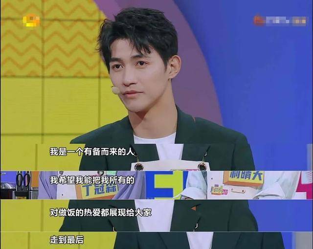 超级男模改行秀厨艺？与张亮同台走秀，用剁椒