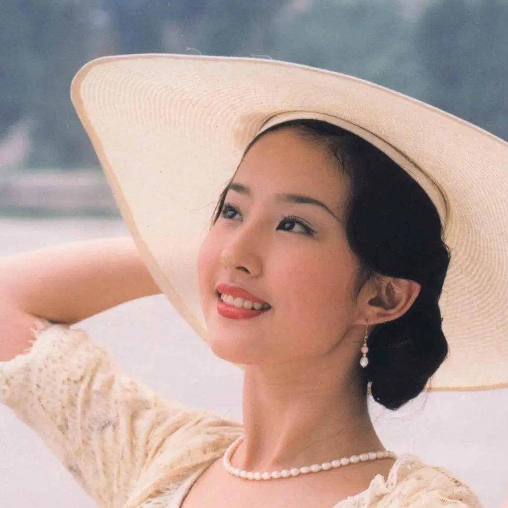 怎么让自己长得像刘亦菲 caa6a7f501a14bc69c7259644c22c9a1.jpeg