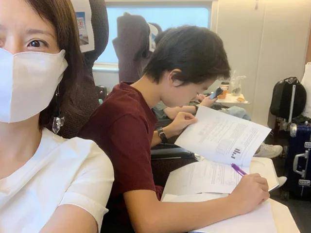 畸形母爱害了孩子还不自知，把爱变成伤害太可怕