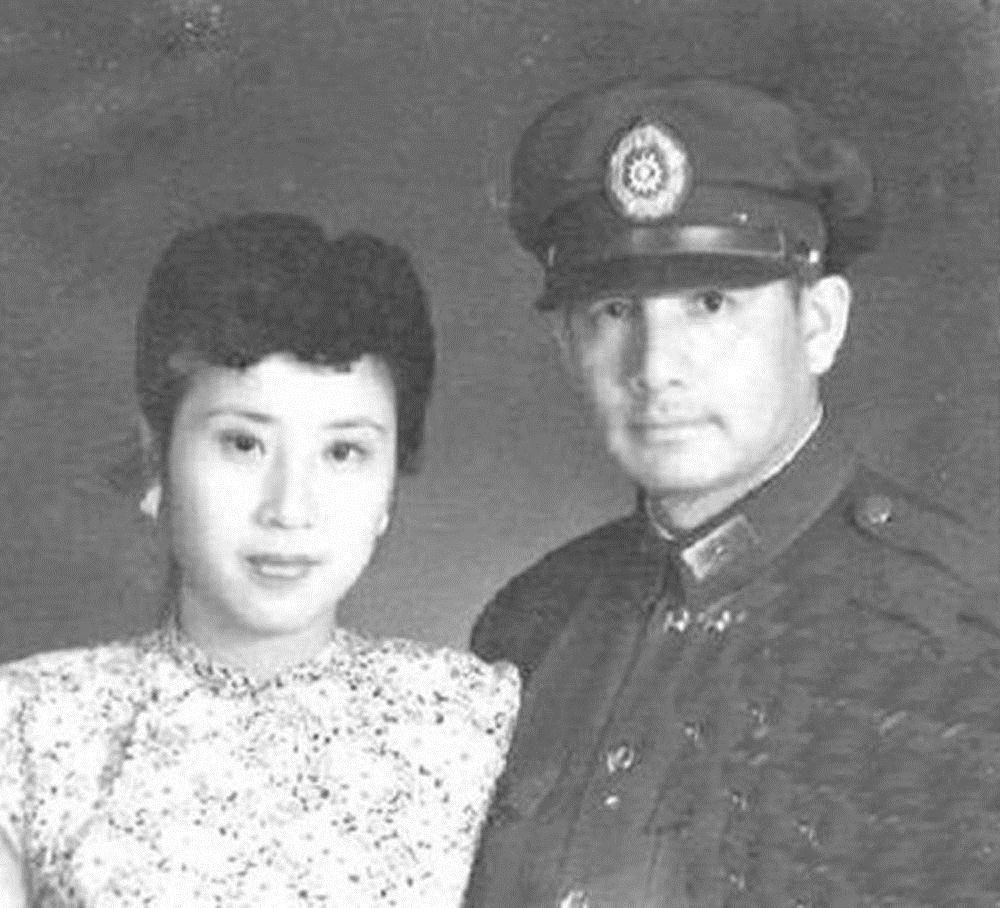 张灵甫阵亡之后,留下了两个儿子一个女儿,他们过得怎么样?