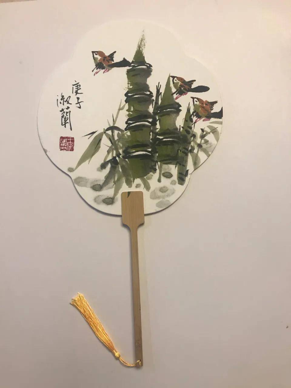 "雅风墨韵"--青岛市女画家5人百件团扇绘画作品展