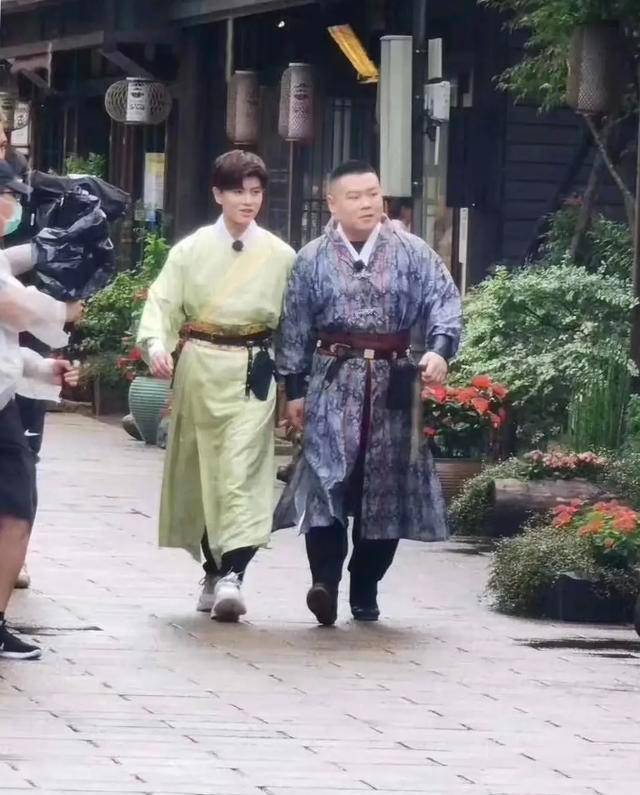 《极限挑战》无锡录制最新路透照!任嘉伦也来了啊