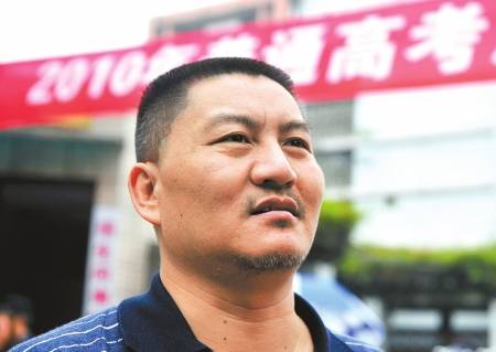 钉子户|参加高考23次，堪称高考最牛钉子户，这真值得吗？他为考上985