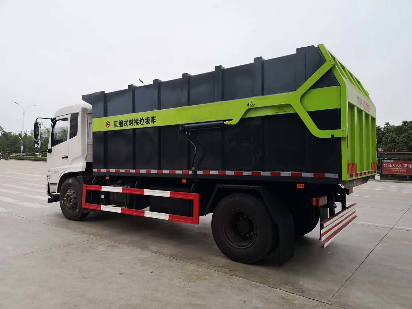湖北楚胜18吨东风天锦垃圾转运车招标首先车型