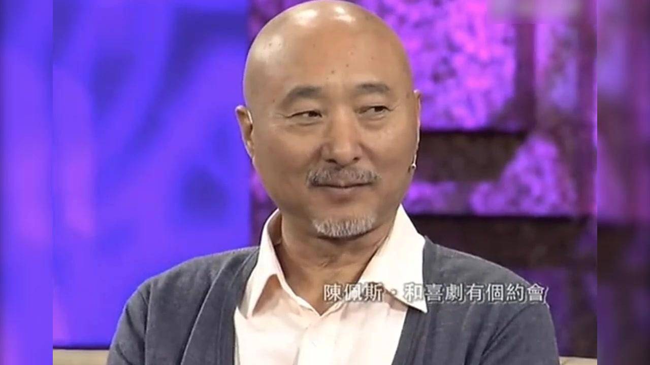 春晚小品“鼻祖”陈佩斯，惹恼央妈隐退22年，如