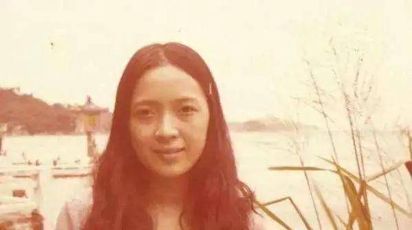 公司|原创苦命女人宝咏琴：前半生风光无限，后半生众叛亲离遗憾离世