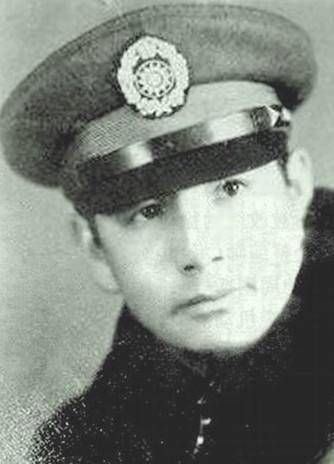 一代名将张灵甫,孟良崮战役被击毙还是掏枪自残?70年后解开真相