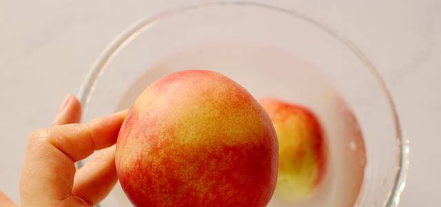 桃子怎么画才像 6facc45758a1491f8657147f8312b734.jpeg