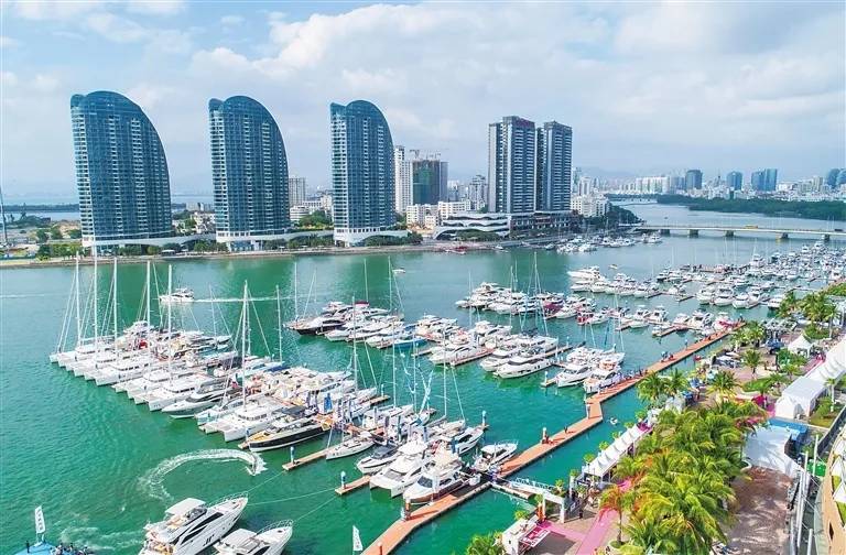 自由贸易港什么时候提出的 c85cf5b07ad34087b90014160a8f1ba1.jpeg