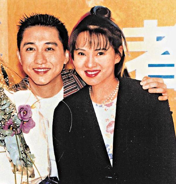 哈林方回应点赞伊能静,亲友曝哈林二婚很幸福