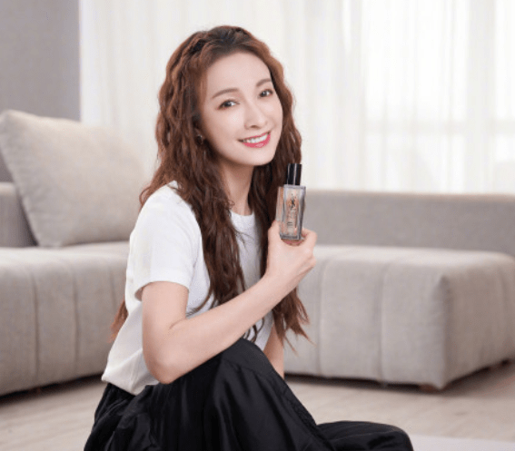 姐姐|开播三周后，哪个姐姐的商务乘风破浪了？