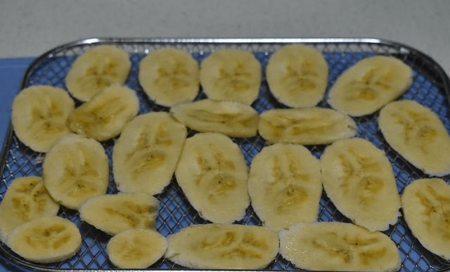 香蕉怎么炸才会酥脆 7b008a7e36a74b4dab18c77a164d17e5.png