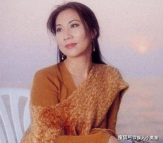 "民歌皇后"奚秀兰,她的老公到底有多能忍?_谢嘉亮
