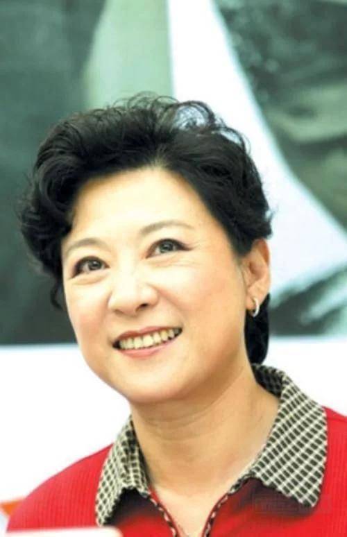 原来王馥荔儿子竟是他,也是演员,39岁才走红,如今41岁