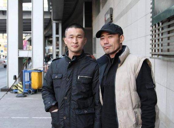 翻唱《春天里》大火却遭汪峰禁唱,如今的旭日阳刚怎么样了?