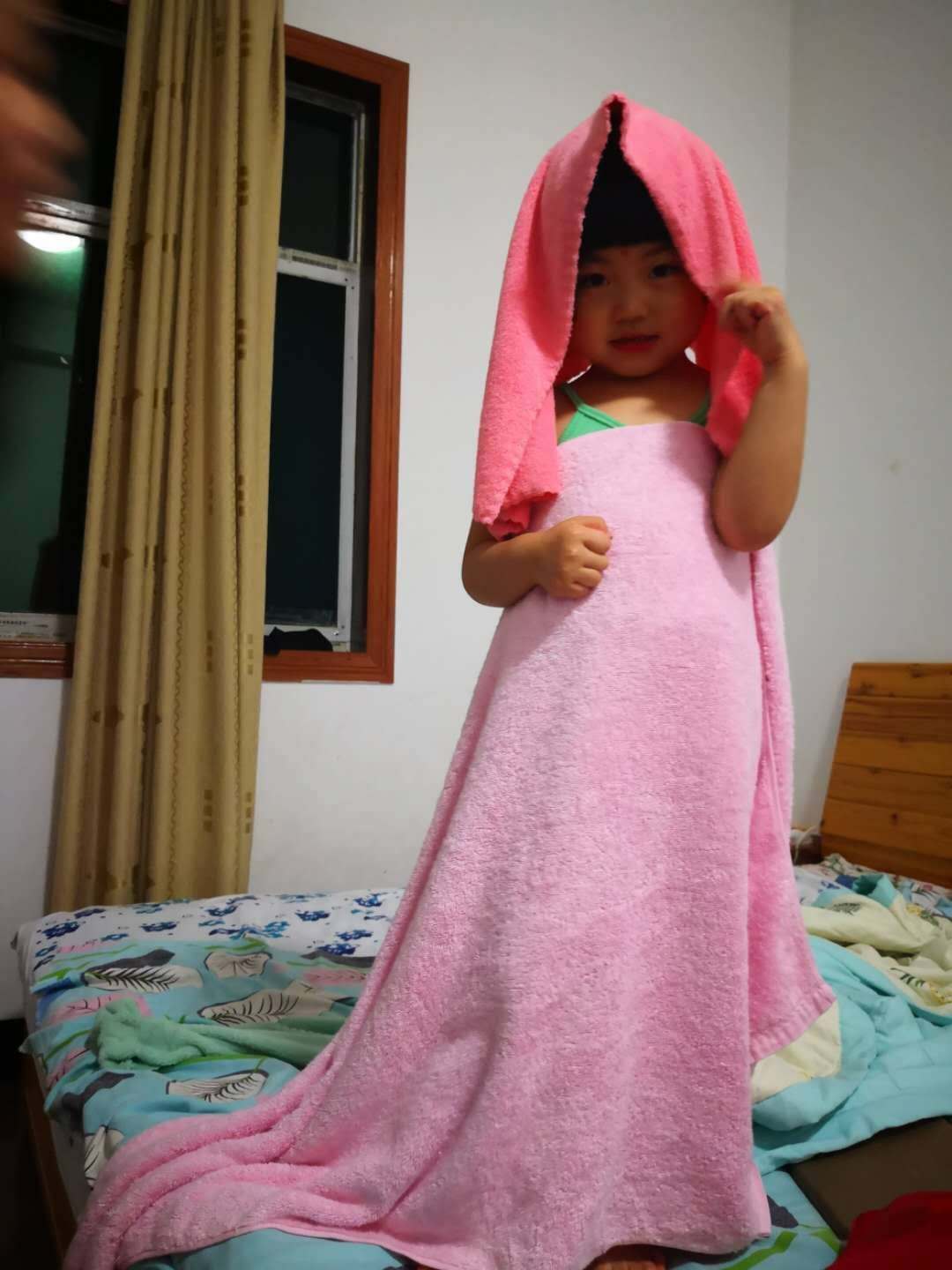 好汉|父亲英雄女好汉“霞山乡村振兴美术馆”陈晓齐馆长：11岁女儿为妹妹设计时装