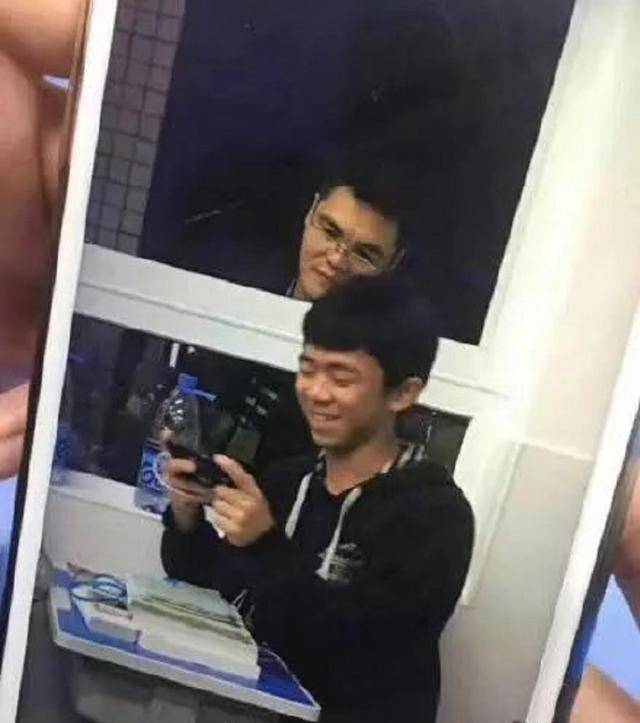 原创学生时代的噩梦——来至班主任的死亡凝视