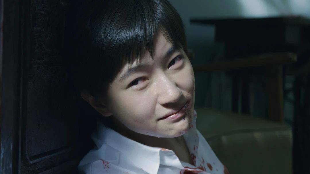 除了万茜，这五位也是娱乐圈知性、貌美，但很