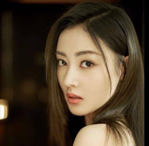 飞龙|原创现代李小龙炮轰陈柏霖：你和张天爱的吻戏太恶心，和李晨有一拼