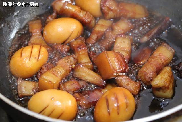 大火|很多人少做了这一步，难怪做出来油腻，看着都不想吃做红烧肉时