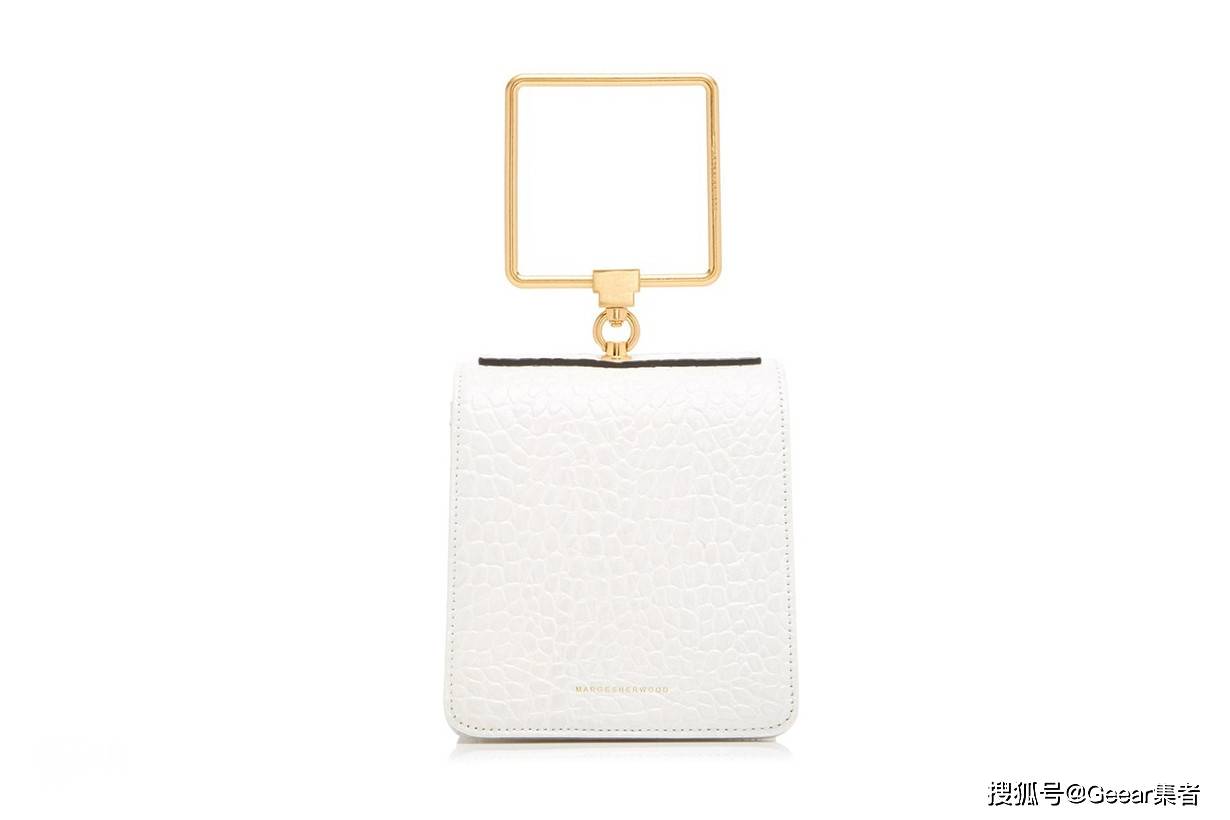 Bag|女生衣柜必备的7款包包：不盲目追潮流，经典才是关键！