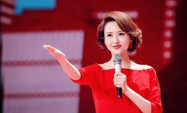 原创美女主播张蕾,曾和董卿主持《欢乐中国行》,嫁大20岁富豪后被嘲