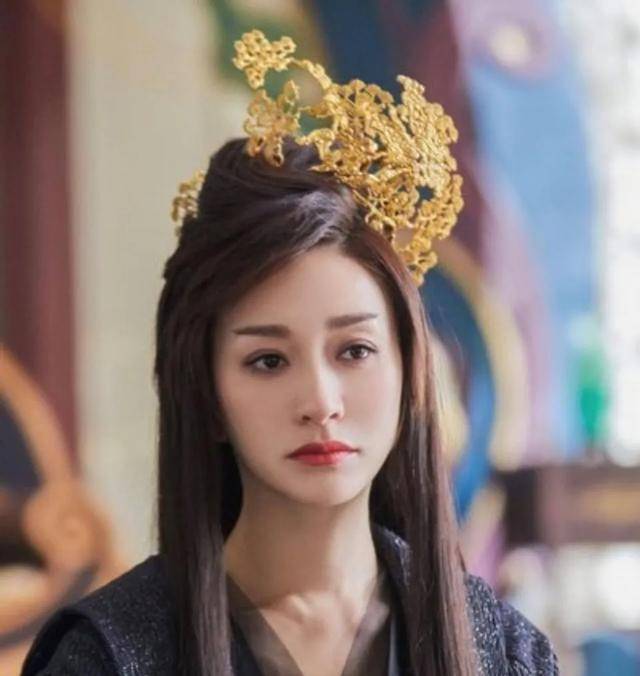 重伤|分手遭威胁，男友被重伤，这段豪门恋让李小冉心惊胆战了10年