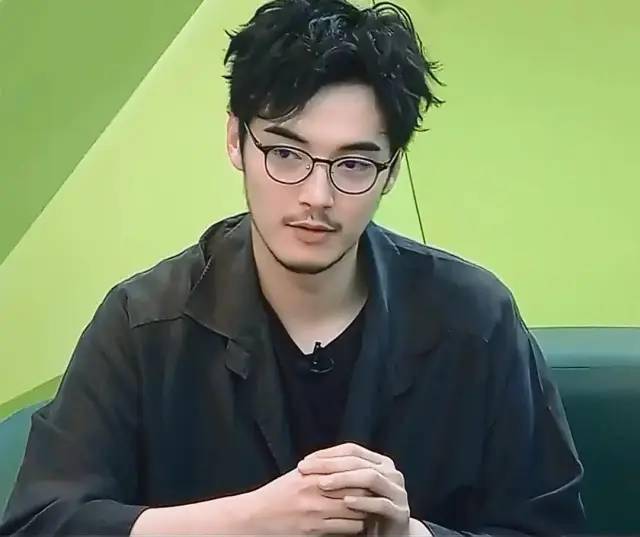 表演|原创清高的金世佳，到底有没有演技？这个回答有水平