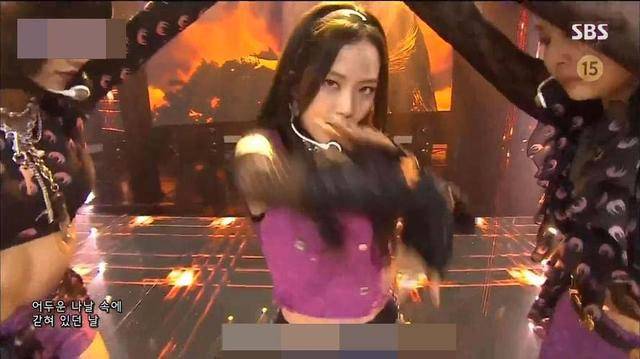 丝带|YG有多会省钱?买了一条125美元的丝带给rose当腰带给jisoo当头饰