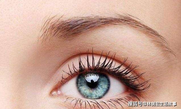 怎么拥有大眼睛和双眼皮 1deff18ff0fa4665bbb57e8241130ced.jpeg