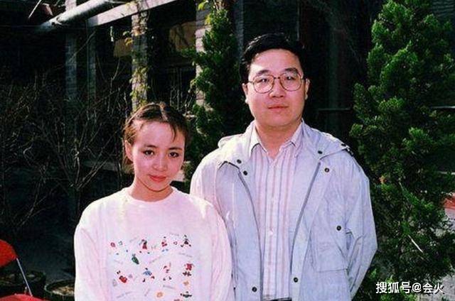 宋丹丹夫妇罕同框！结婚23年如胶似漆，69岁富商