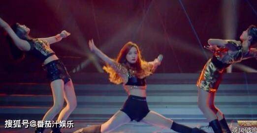 杨洋录《元气满满哥哥》摔跤，王彦霖第一时间