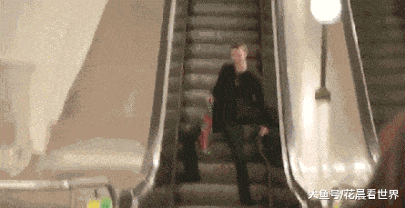 搞笑gif:话说你这样的臂力,自己的男朋友能扛得住吗?