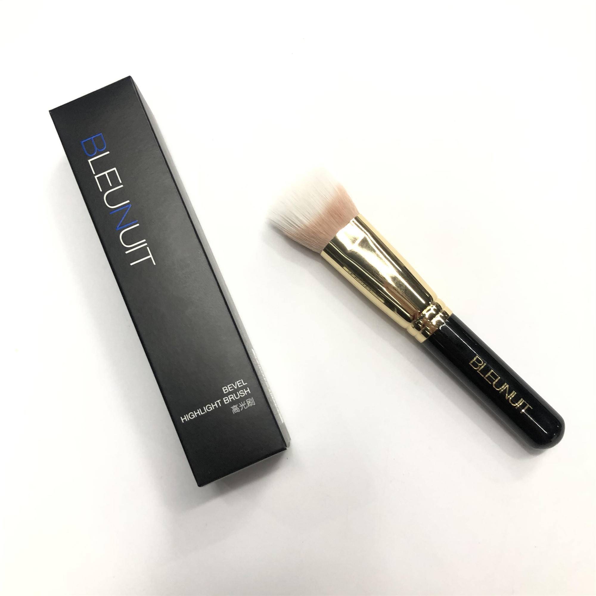 化妆|实用扫盲贴：关于化妆刷的这些事你应该不知道