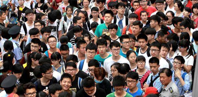 2020年高考预测分数线出炉，安徽考生很苦，河南分数可能会下涨！