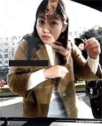 秋名山车神下凡 这年头谁不会个技术活,看我的引体向上!