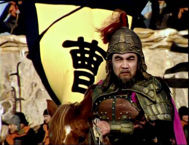 曹操收纳张绣婶娘,导致张绣叛乱差点杀了曹操,曹操如何处理这事_手机