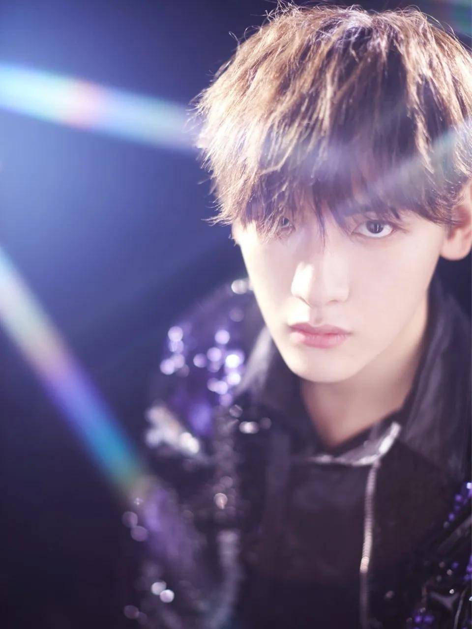 翟潇|原创R1SE快本选拔翻车了，重新定义“团魂”的意义！