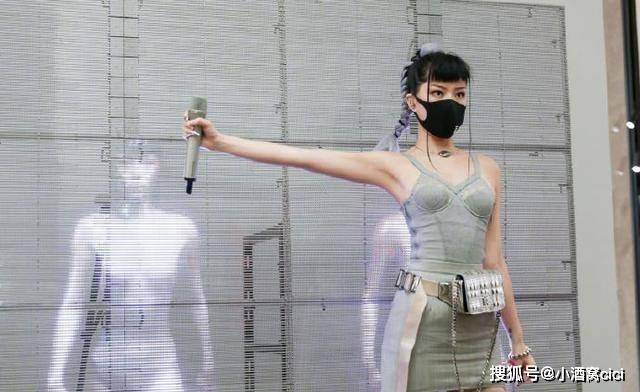 朱婧汐