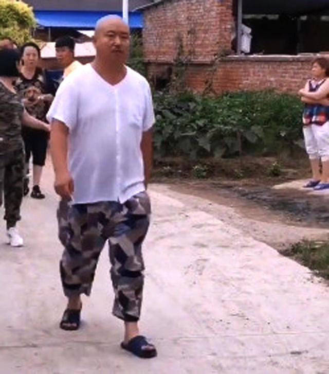 爷青|原创李荣浩不舍《乡爱13》刘能换人 发文直呼“爷青结”