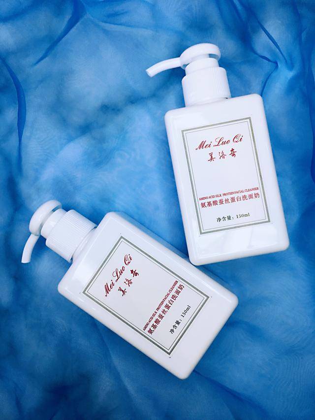 泡沫|这些洗面奶,有效去除造成肌肤伤害的污垢和老旧角质,帮你守护肌肤