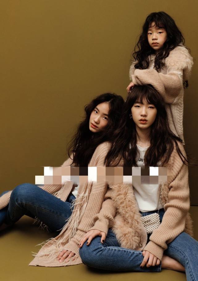 小小年纪|小S送仨女儿进娱乐圈，小小年纪接代言合拍杂志，星二代真不一般