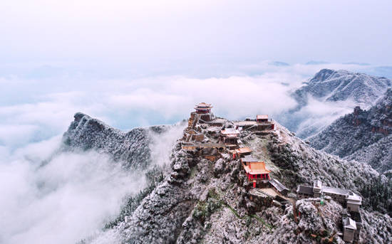 五雷山景区冬景.