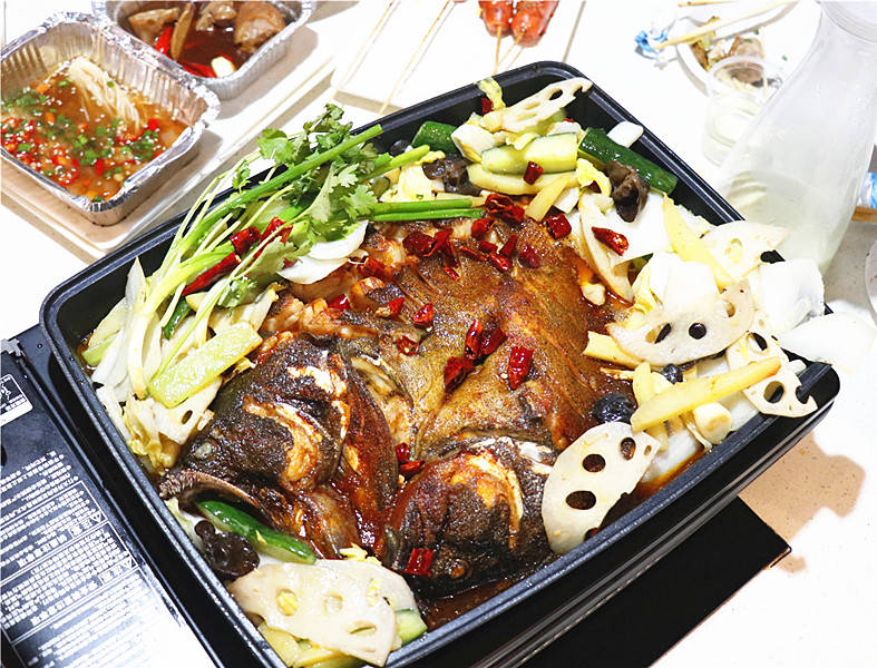 烤鱼|能吃上这样豪华的烤鱼很享受深海的石斑鱼来烧烤