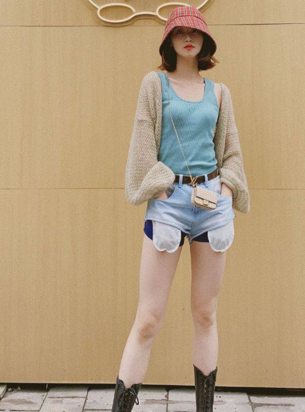 形象|别再被蓝盈莹骗了！早年旧照流出，跟现在比完全就是两个人