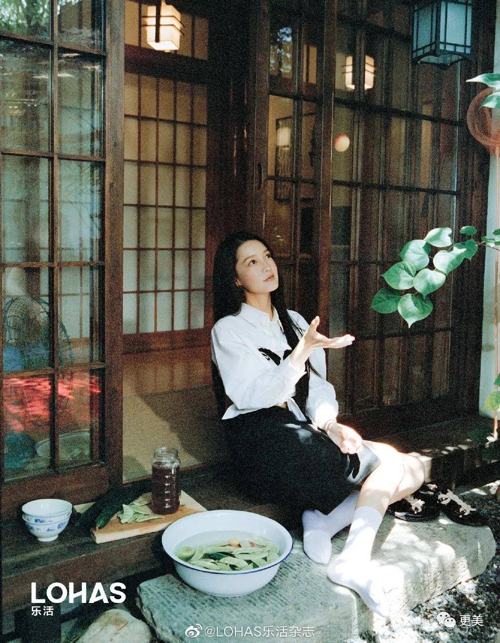 香奈儿|热巴新脸又没法看了,纯天然的她却被质疑用镰刀拉双眼皮?